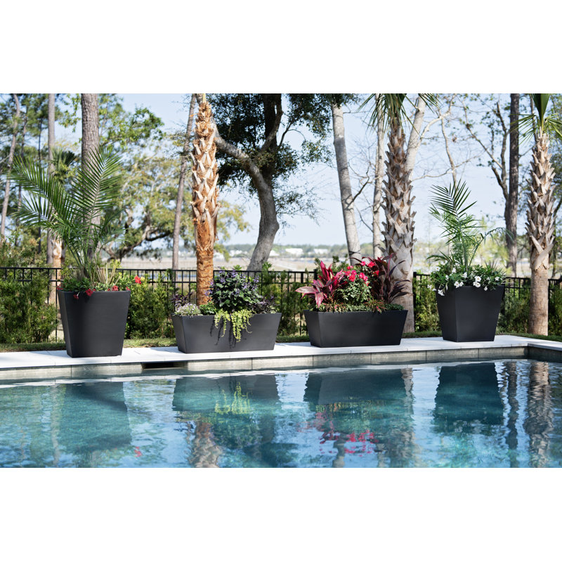 Tremont 20 x 24 Planter 2pk (Black)
