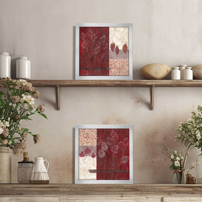 Ensemble de papiers pressés cramoisis sur papier