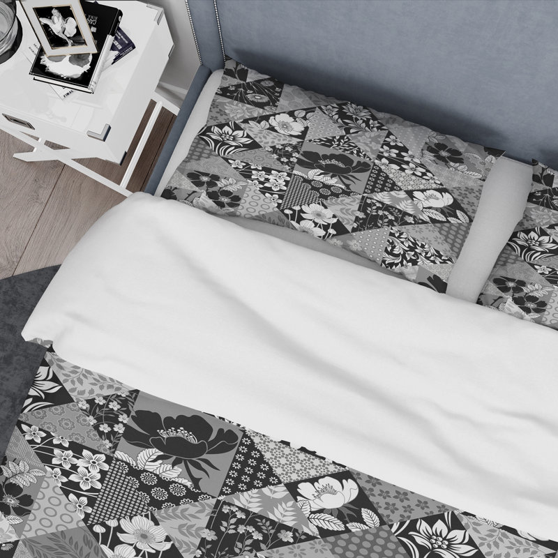Silver And Black Patchwork Polyester Patchwork Duvet Cover, King Duvet Cover + 2 King Shams