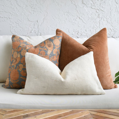 Velours avec motif floral et lombaire