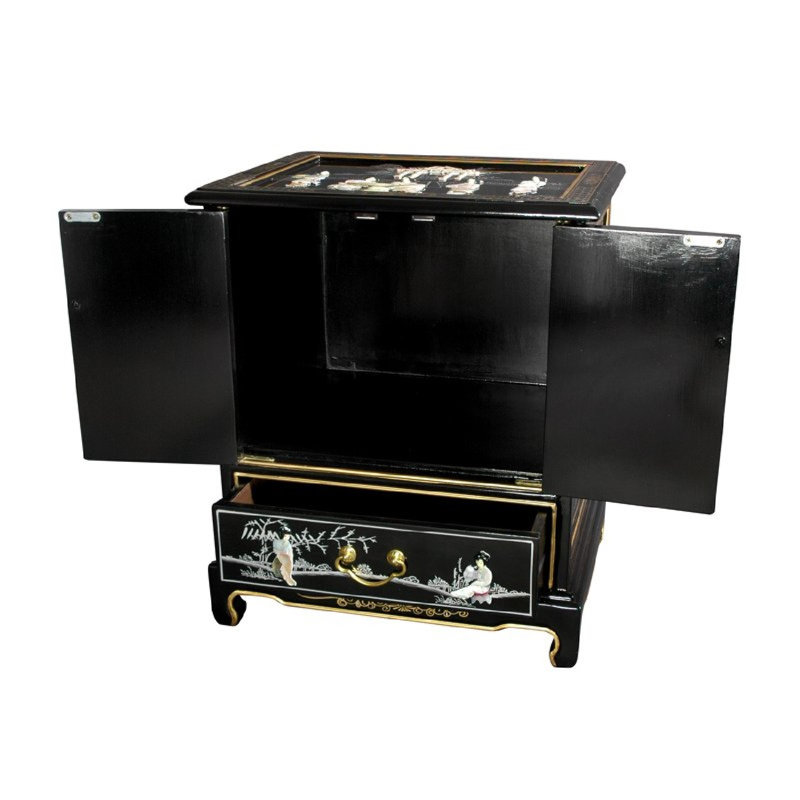 Table de bout avec rangement Diarmid, Conception en nacre de perle noire