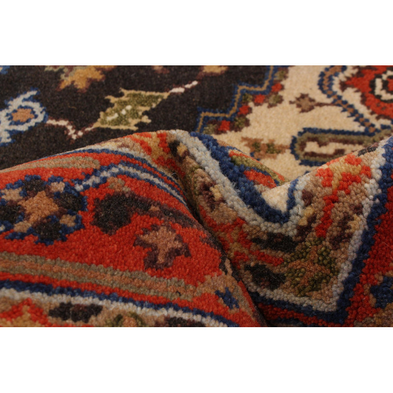 Tapis noir foncé Serapi Heritage 4 pi 1 po x 5 pi 11 po, Rectangle 4 pi 1 po x 5 pi 11 po
