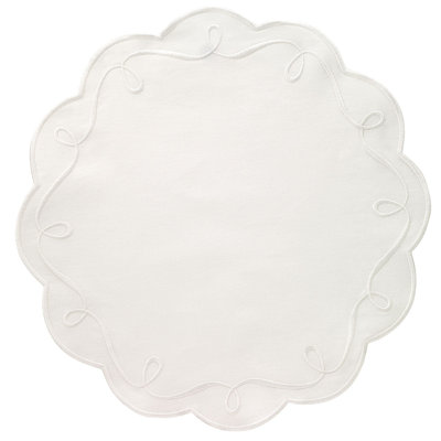 Ribbon Twirl Cotton Blend Scalloped Placemats
