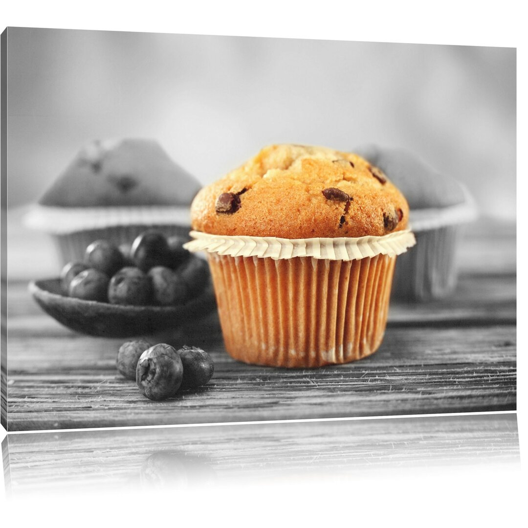 Leinwandbild Leckere Muffins mit Blaubeeren