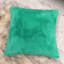 Housse de coussin unie en fausse fourrure-1131421642
