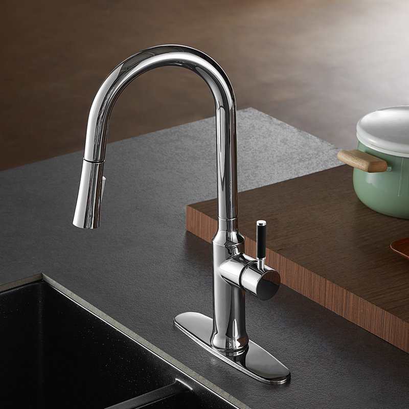 Kingston Brass Kaiser Single-Handle Pull-Down Kitchen Faucet, Polished Chrome