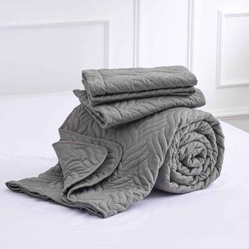 King Size Quilt Bedding Set Camel Bedspreads - Bed Summer Quilt Lightweight Microfiber Bedspread- Wave Pattern Bedding Coverlet For All Season - 3 Piece (1 Quilt, 2 Pillow Shams)