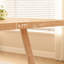 Ensemble de table de salle à manger simple en bois massif de style nordique-105840976