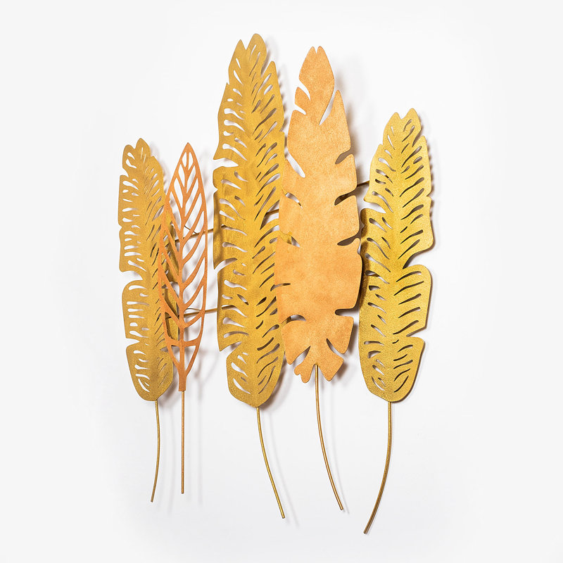 Accessoire mural en métal peint à la main Nykeemah, 45,3 po x 42,1 po | Fabrication 100% métal, épaisseur: 0,06 po | Pièce d'art unique pour la décoration intérieure, fixation murale facile, variations de couleurs distinctives