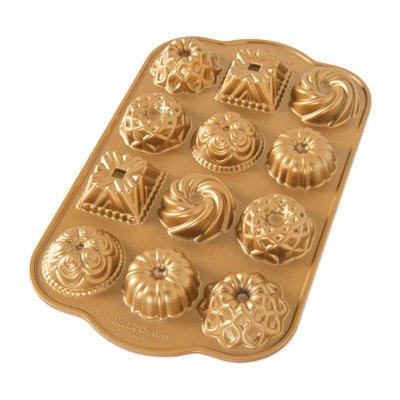 Nordic Ware Classic Cake Pan
