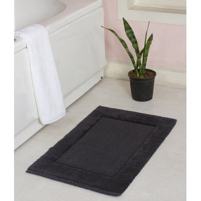 Tapis de bain Levaughn
