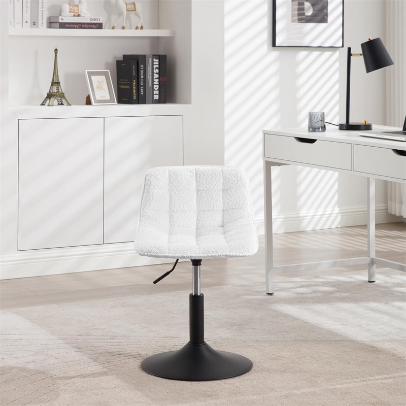 Task Chair