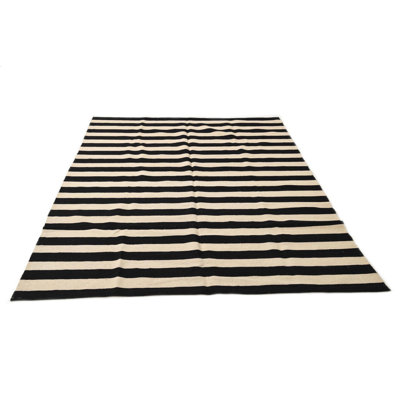 Noe Black and White Rug