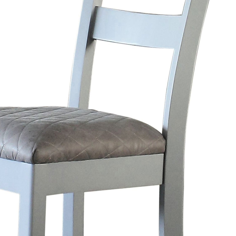 2 chaises avec dossier, sièges rembourrés gris, chaises d'appoint avec pieds, siège, pieds,