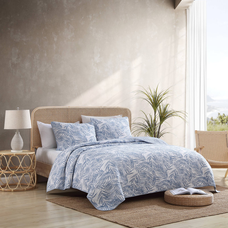 Cozy Retreat Twin-Sized Beige Cotton Reversible Quilt Set