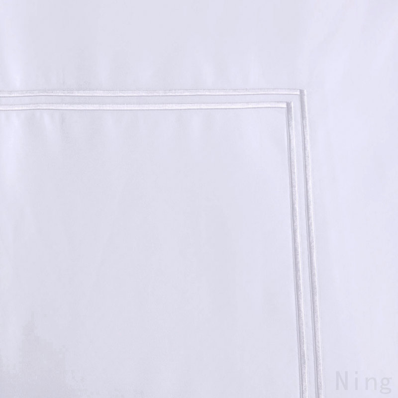 Ensemble d'édredon 100% satin de coton brodé double / grand, Édredon double / grand + 4 pièces supplémentair, Blanc