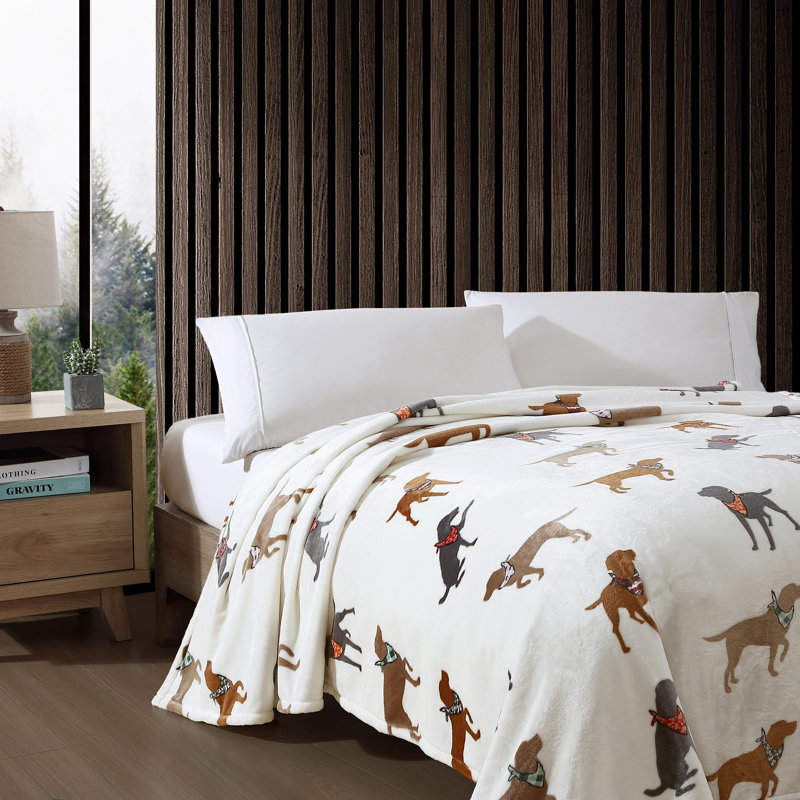 Eddie Bauer Printed Ultra Soft Plush Fleece Reversible Blanket, Doge With Scarves Beige, Full/Queen