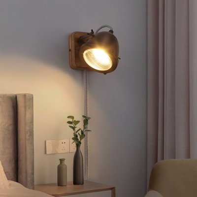 Lampe murale industrielle en bois noir rétro à brancher Gu10