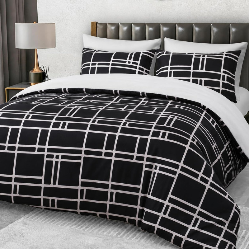 Microfiber Chequered Duvet Cover Set, King Size Bed (240 x 220 cm)