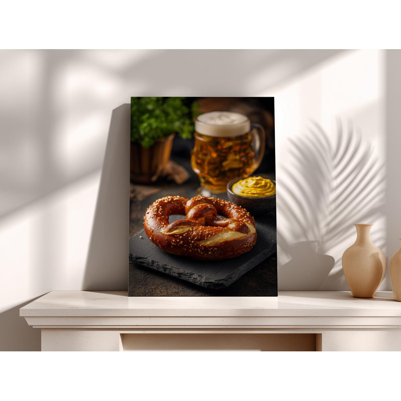 Reproduction d'art bretzel et bière, H 30 po x l 20 po