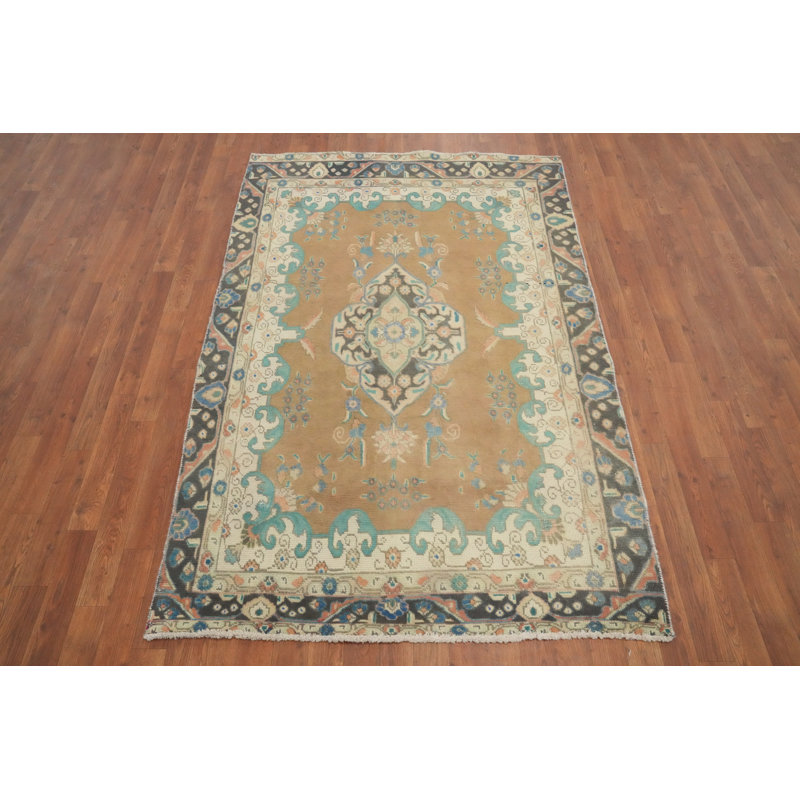 Tapis traditionnel en laine 4 x 7