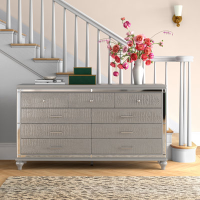 Sherley Solid Wood 9 - Drawer Dresser