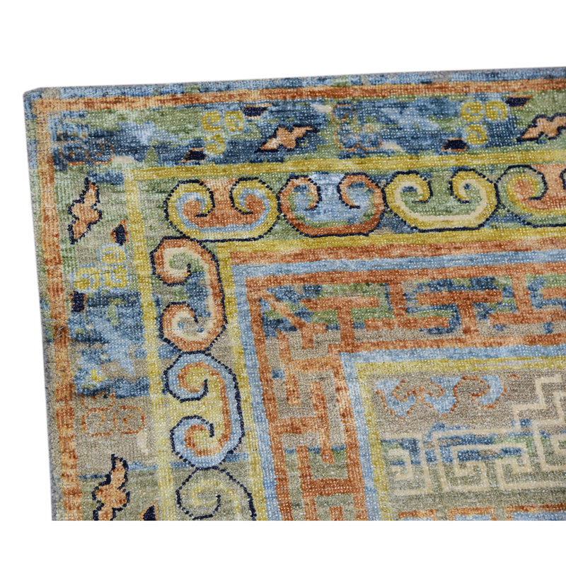 Hand Woven Silk and Wool Oriental Area Rug, Rectangle 8' x 10'