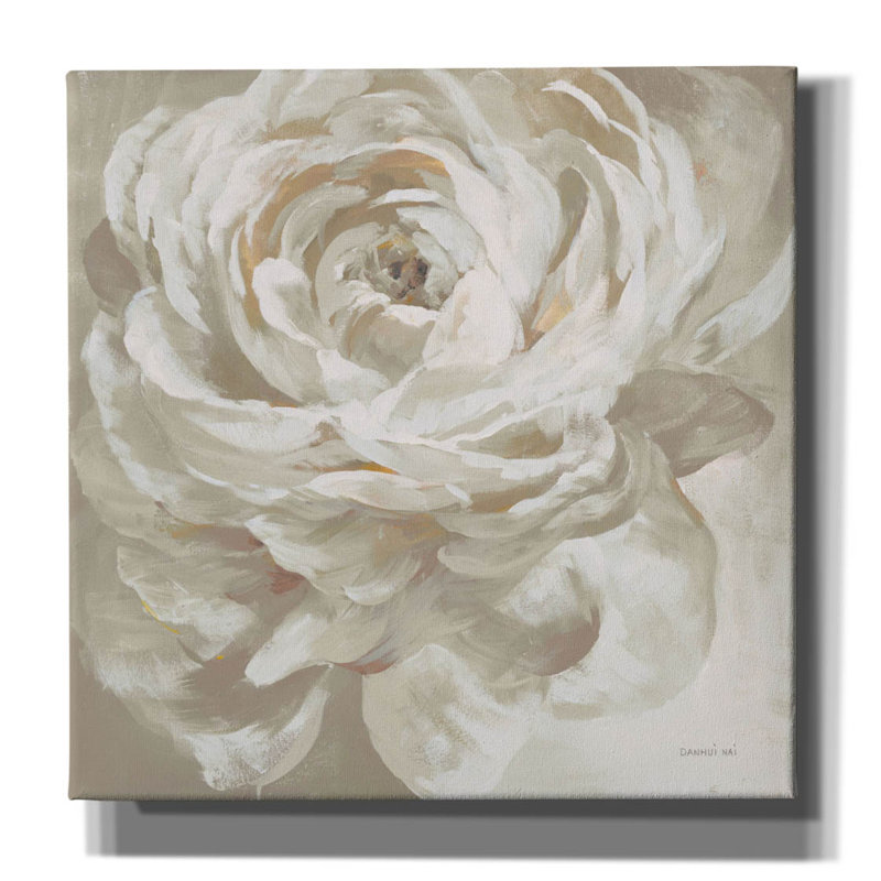 «Red Rose Barrel Studio» par Danhui Nai, 18" H x 18" W