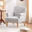 Fauteuil rembourré en bois-397560425