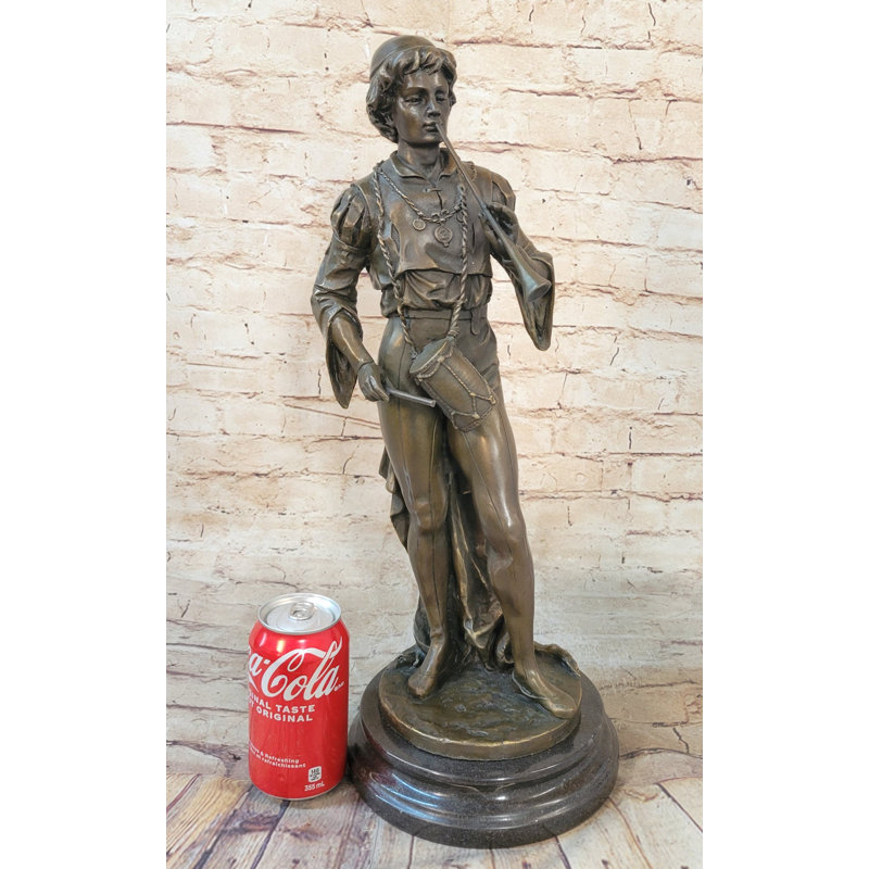 Figurines et sculptures Tegra
