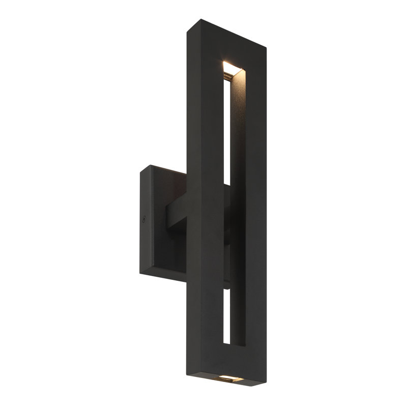 Paddock 2 - Light LED Outdoor Sconce, 3" H x 16" W x 5" D