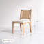 Chaise de salle à manger rembourrée en chêne brut avec dossier en jonc de mer et siège en bouclette-393645267-429227816