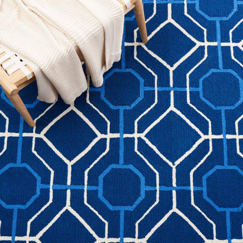 Naya Hand Hooked Performance Geometric Rug, Rectangle 5' x 8'