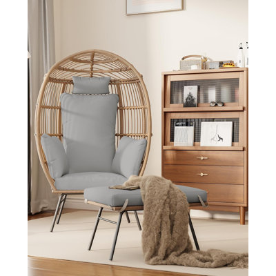 Outdoor Lounge Chair