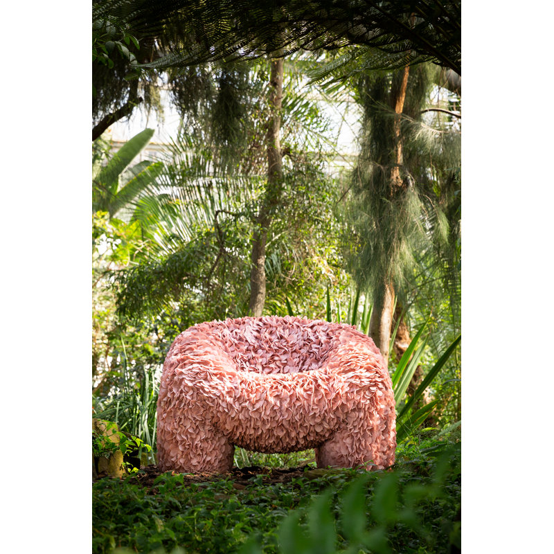 Hortensia Armchair, Pink