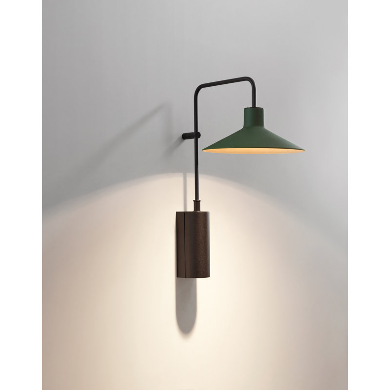 Platet 1 - Light LED Armed Sconce, Green