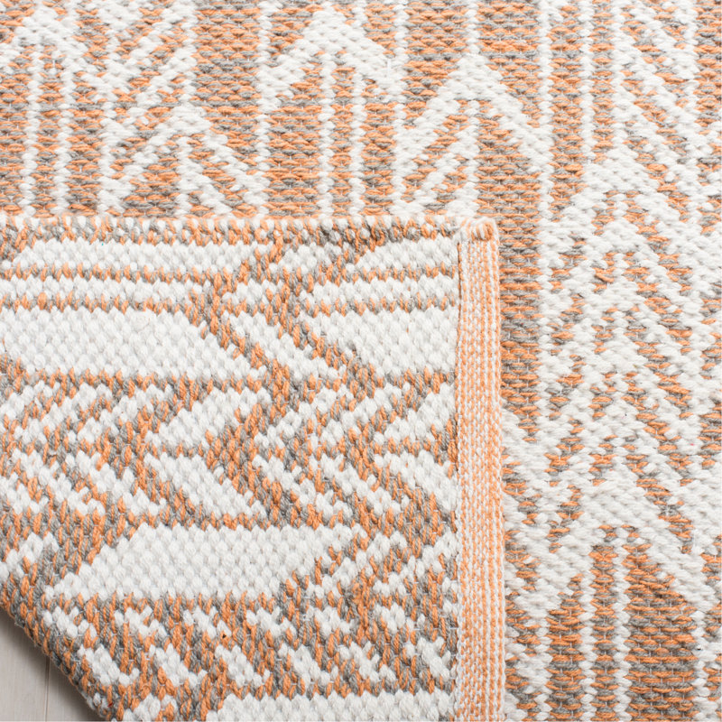 Paz Hand Woven Performance Chevron Rug, Rectangle 5' x 8'