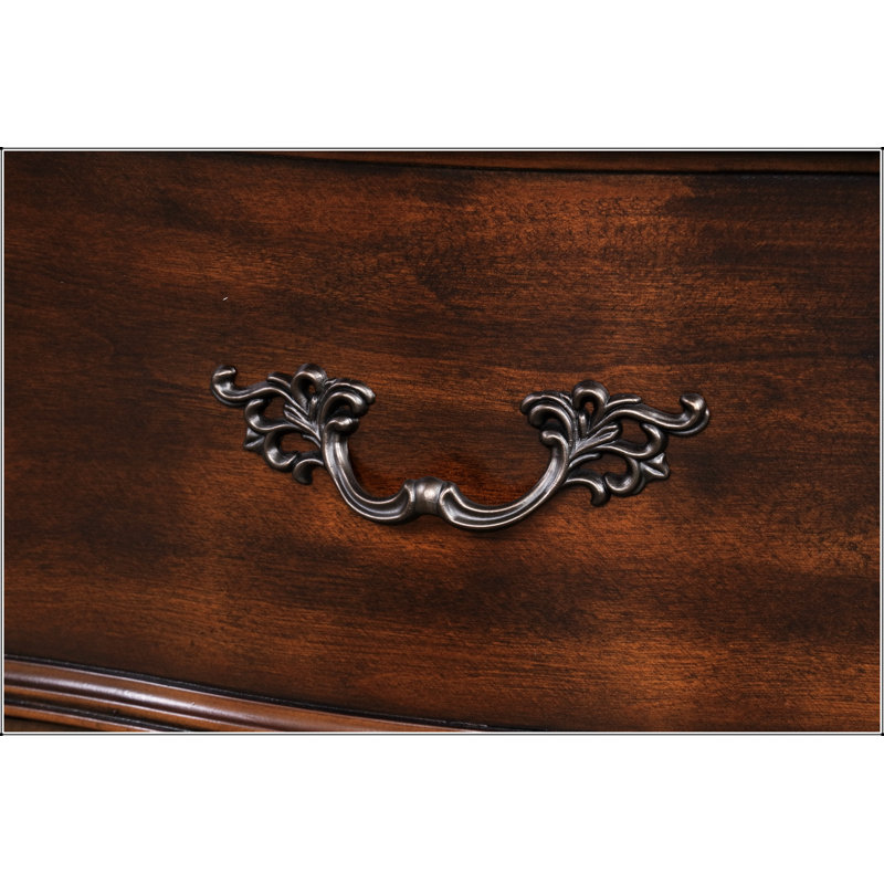 Commode Lyon G07100-CH avec finition cerisier riche et rangement spacieux, parfaite pour un décor et une organisation élégants