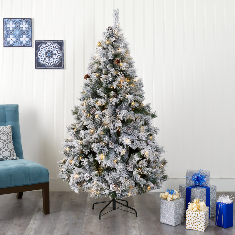 Lighted Artificial Christmas Tree, 5' H