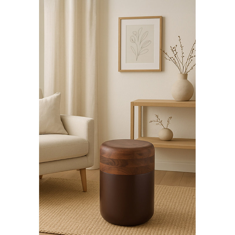 Table d'appoint en fer avec plateau en bois et base en métal