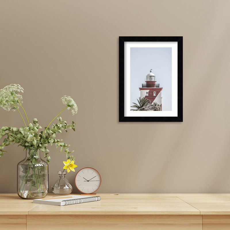 «Point Lighthouse» par Daisey, reproduction d'art encadrée, Noir, H 13 po x l 10 po