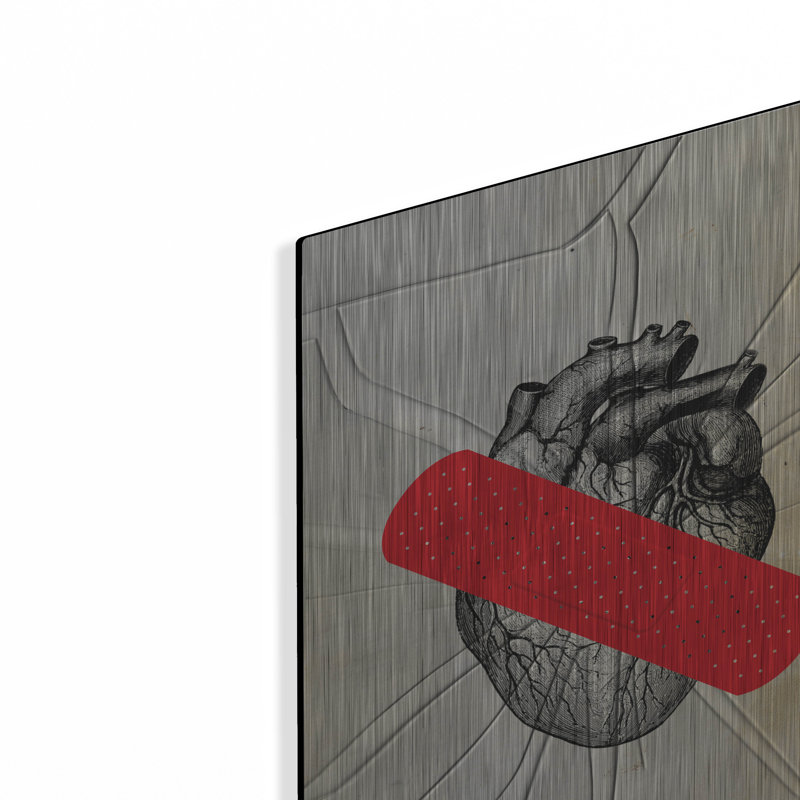 «First Aid» par Elo Marc, H 16 po x l 12 po