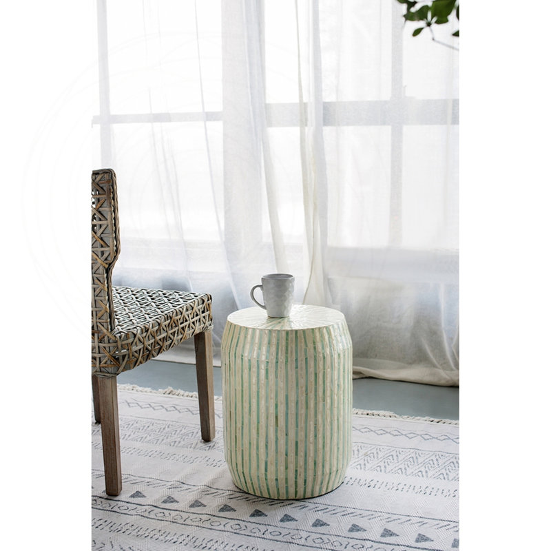 Tabouret d'appoint cylindrique crème et vert Capiz