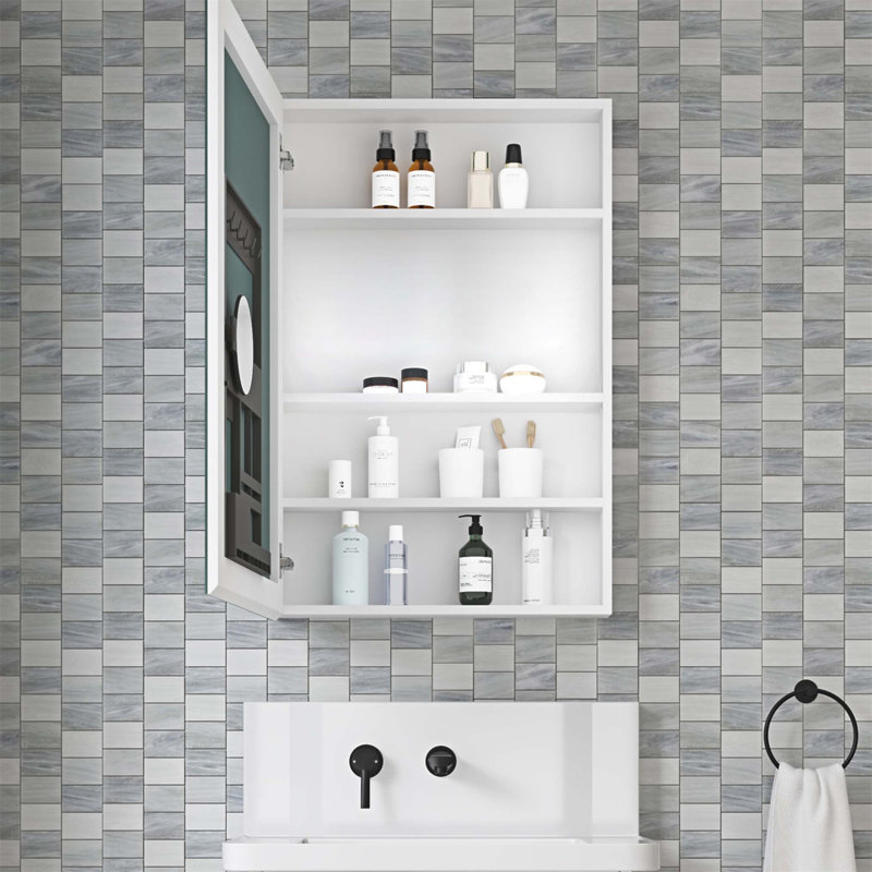 Armoire à pharmacie sans cadre avec bords biseautés et rangement spacieux, l 24 po x H 36 po, idéale pour les salles de bain modernes