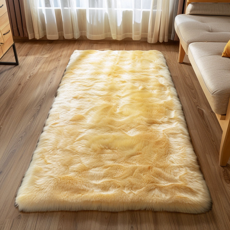 Nisar Indoor Rug