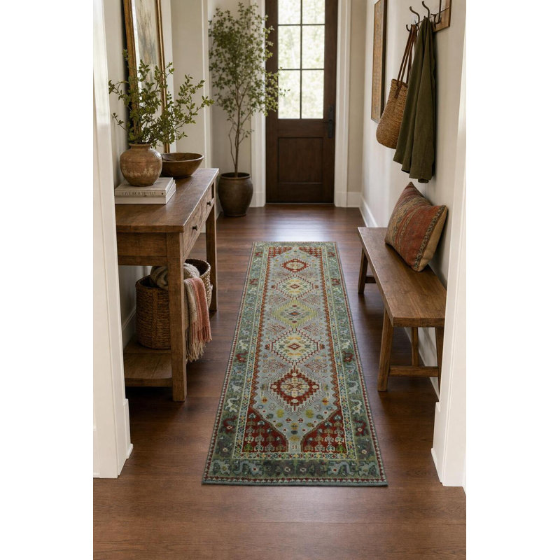 Tapis de couloir oriental géométrique bleu clair et vert Viss 8 pi 1 po x 2 pi 6 po
