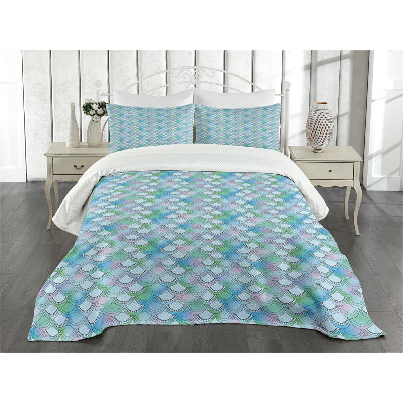 Ambesonne Fish Scale Bedspread Set Squama Dreamy Colors Multicolor, King Bedspread + 2 Standard Shams