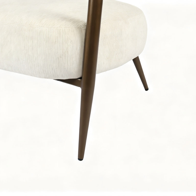 Chaise d'appoint moderne avec structure en métal et siège rembourré blanc