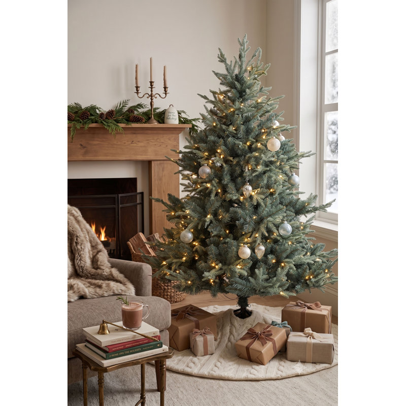 Pre-Lit Pine Christmas Tree, 5'