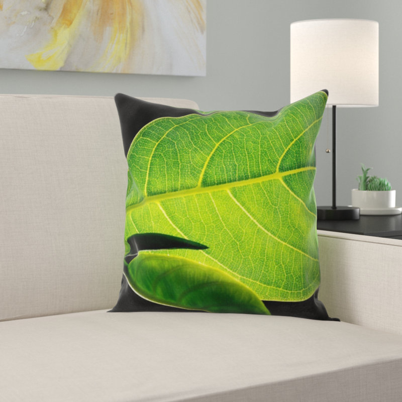 Coussin décoratif à feuilles